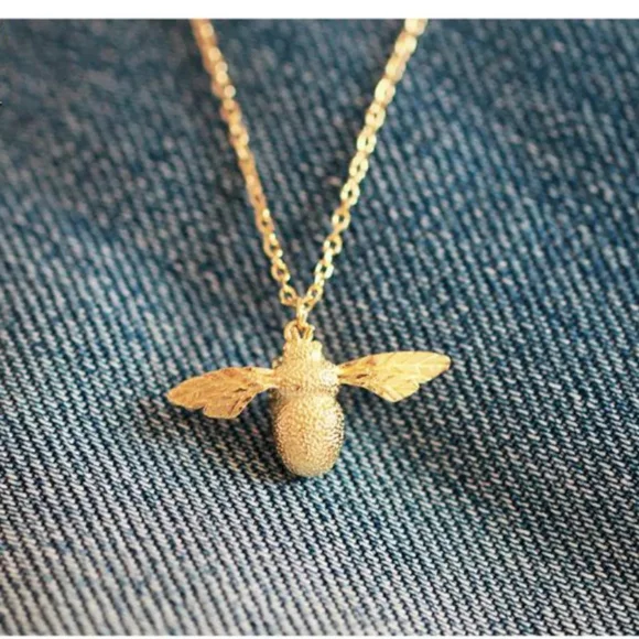 !NEW Gold Bee Necklace | 18k/.925 Adjustable Size - Picture 7 of 16
